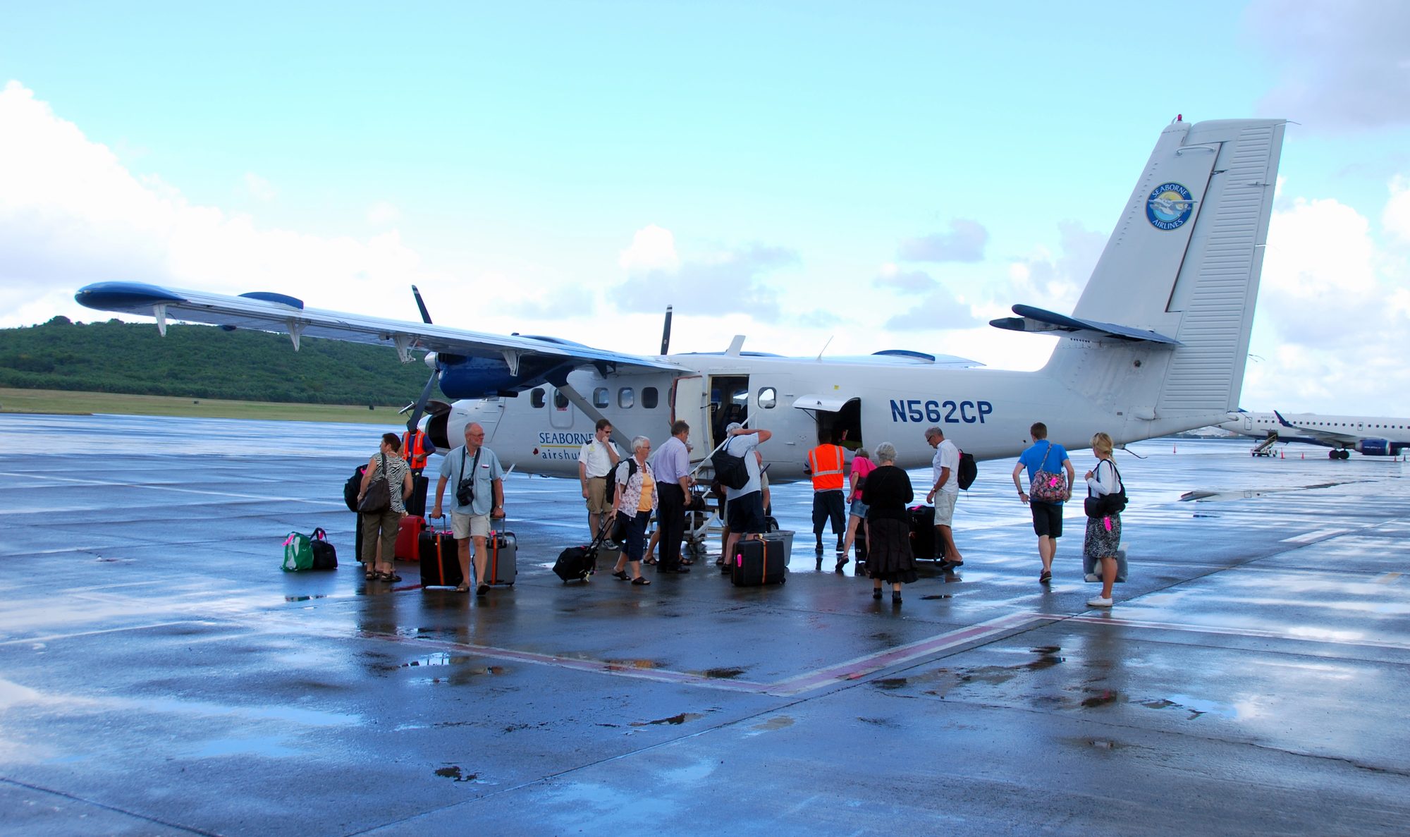 Seaborne - N562CP - DHC 6-300